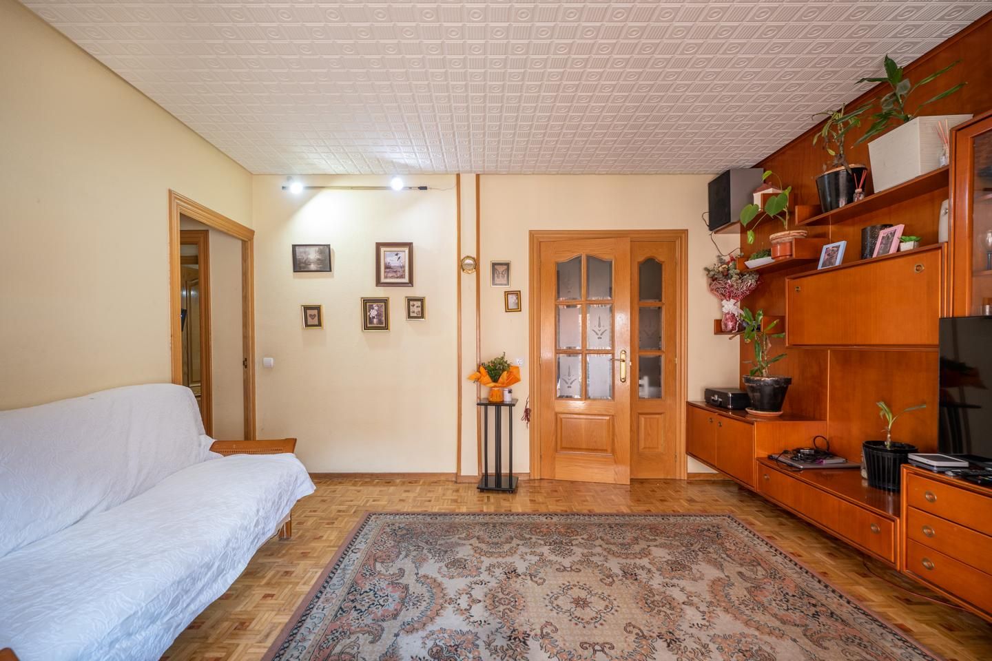 Flat for sale in Ávila Capital  with Heating, Parquet flooring and Furnished