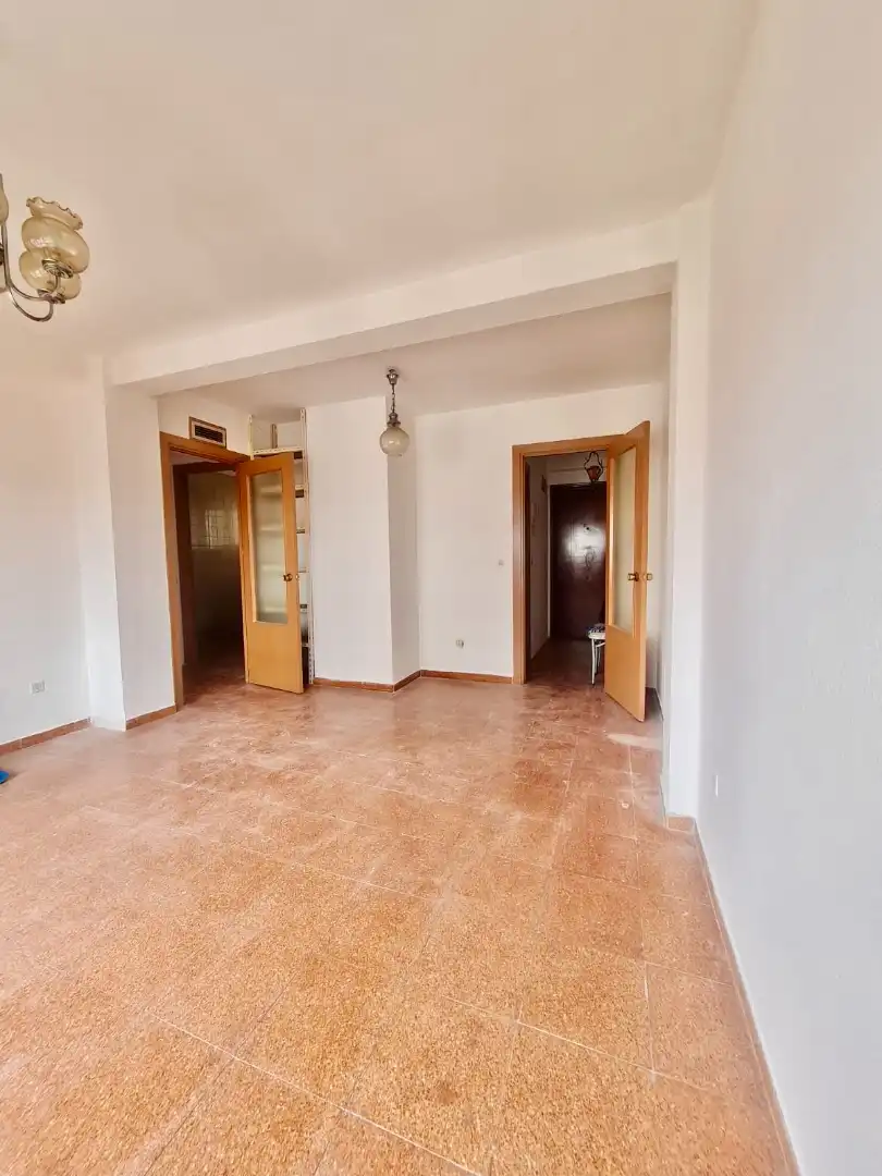 Pis en venda en Gijón  amb Jardí privat, Parquet i Traster
