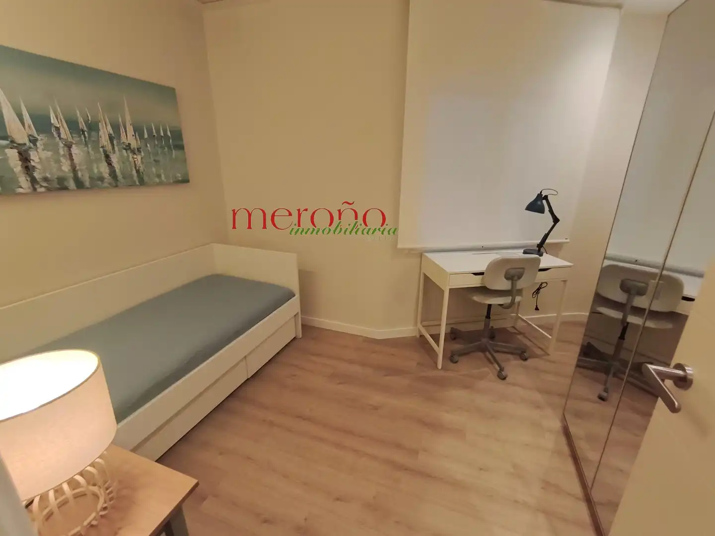 Habitación de Piso de alquiler en Elche / Elx con Aire acondicionado, Calefacción y Amueblado
