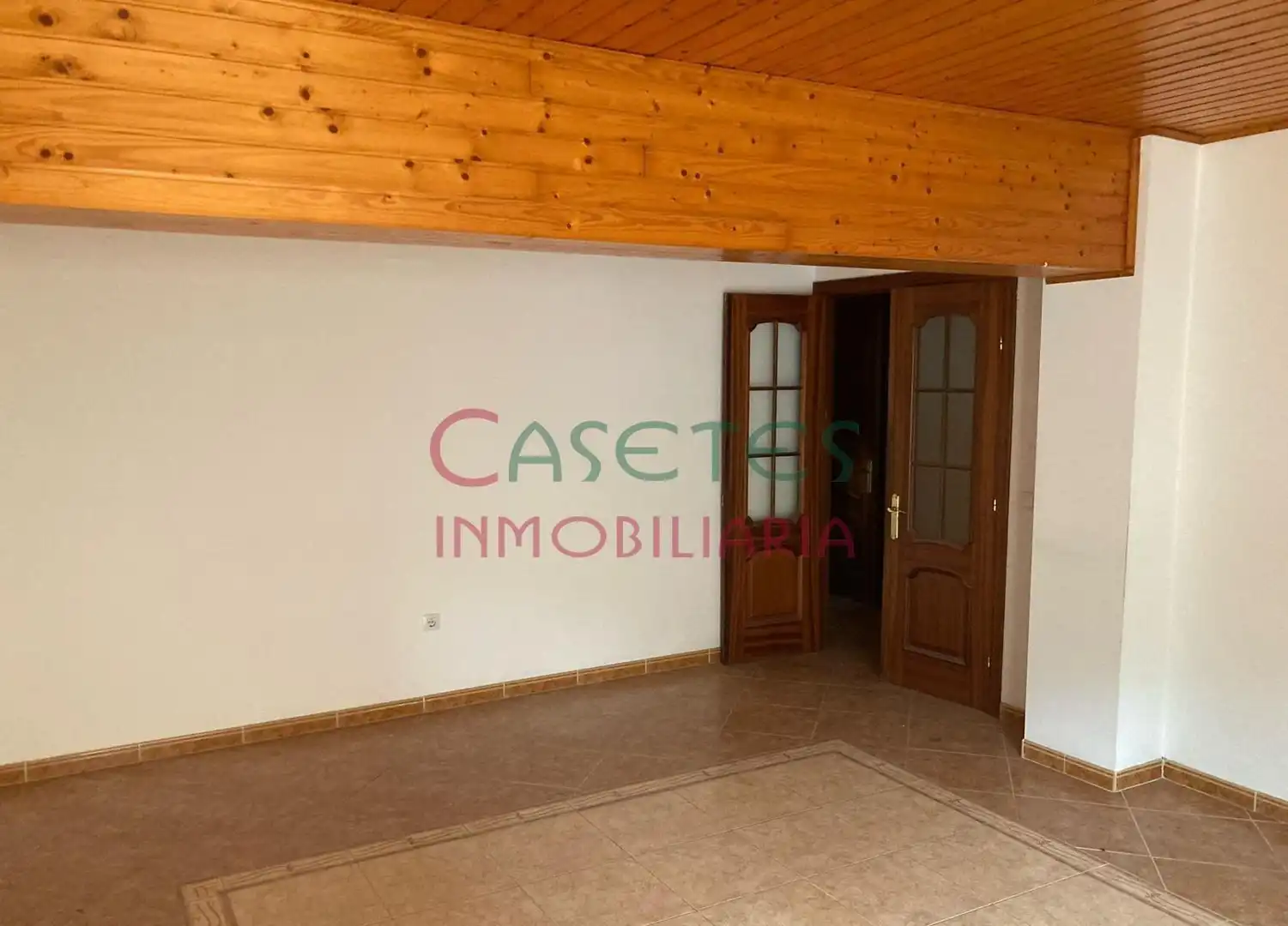 Houses for sale in Ademuz