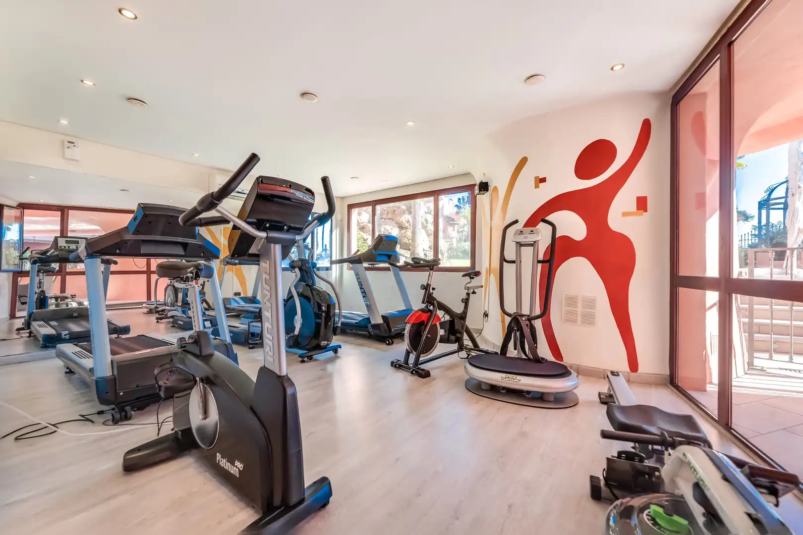Planta baja en venta en Estepona con Aire acondicionado, Calefacción y Parquet