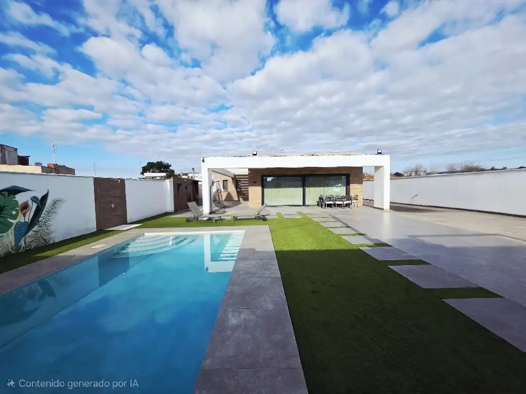 Villa con piscina in vendita a Madrigal, imagen 3