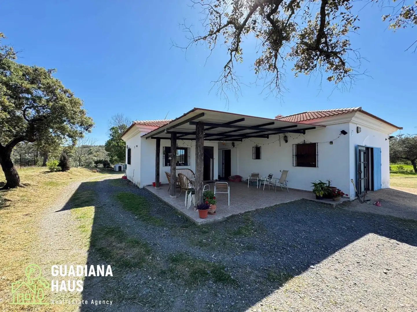 Exterior view of Country homes for sale in San Silvestre de Guzmán