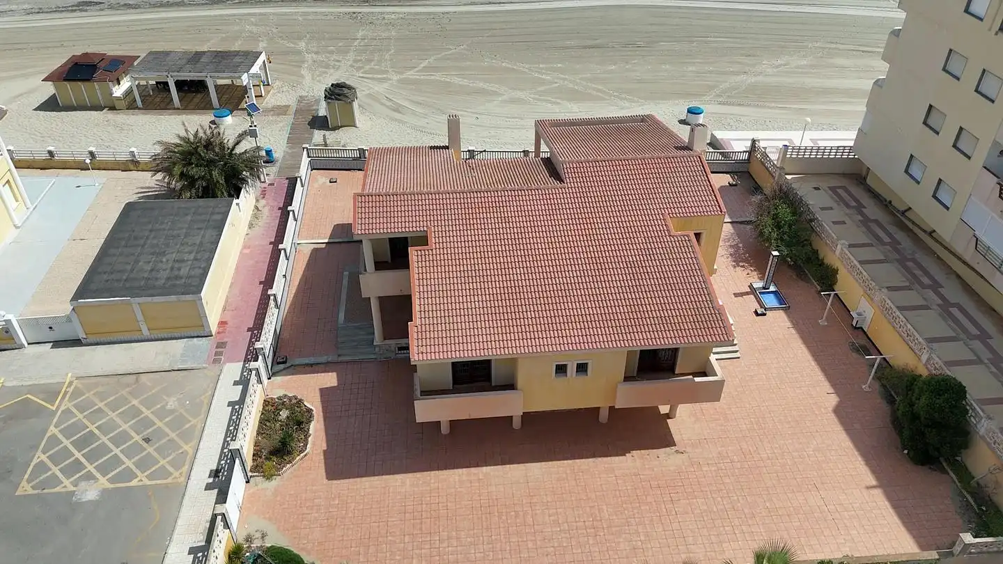 Exterior view of Houses for sale in La Manga del Mar Menor  with Private garden, Terrace and Furnished