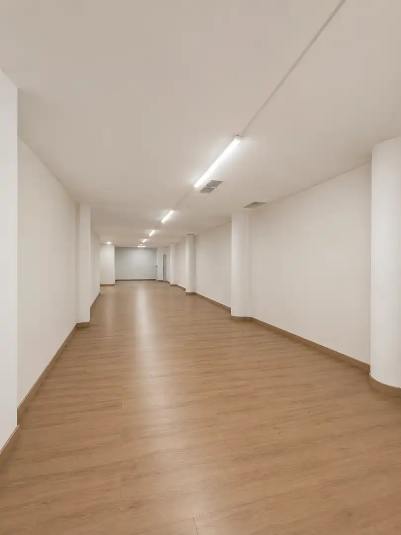 Commercial properties for sale in Meliana