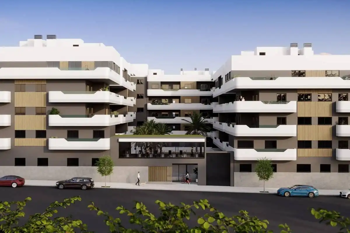 Apartament amb piscina en venda a Santa Pola ciudad, imagen 2