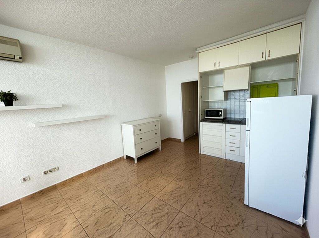 Kitchen of Study for sale in Los Realejos  with Furnished, Balcony and Community pool