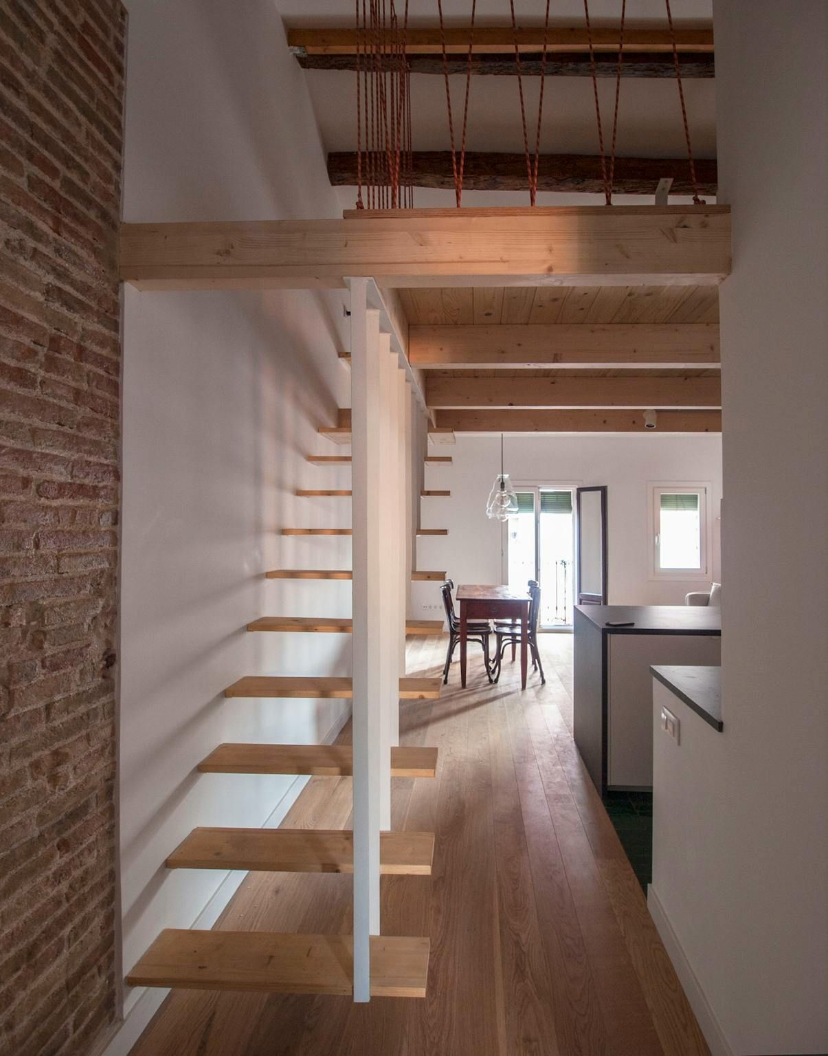 Piso de alquiler en  Barcelona Capital con Aire acondicionado, Calefacción y Amueblado