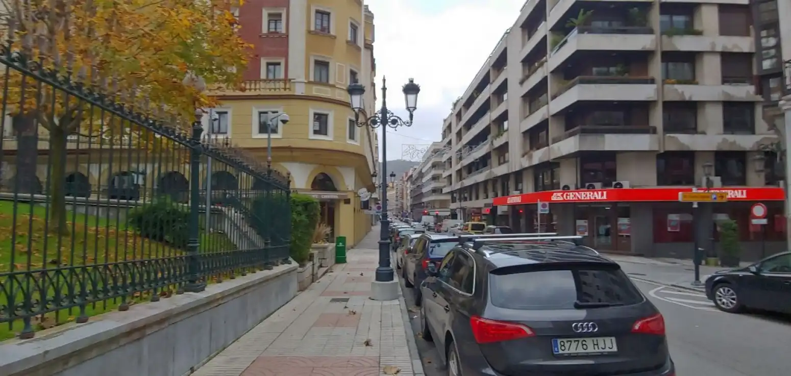 Vista exterior de Oficina de lloguer en Centro - Casco Histórico