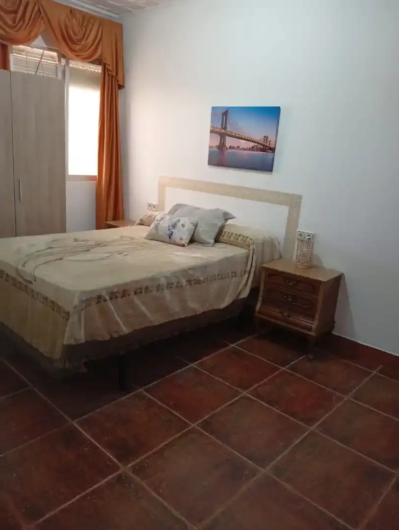 Schlafzimmer von Erdgeschoss zur Miete in Coripe