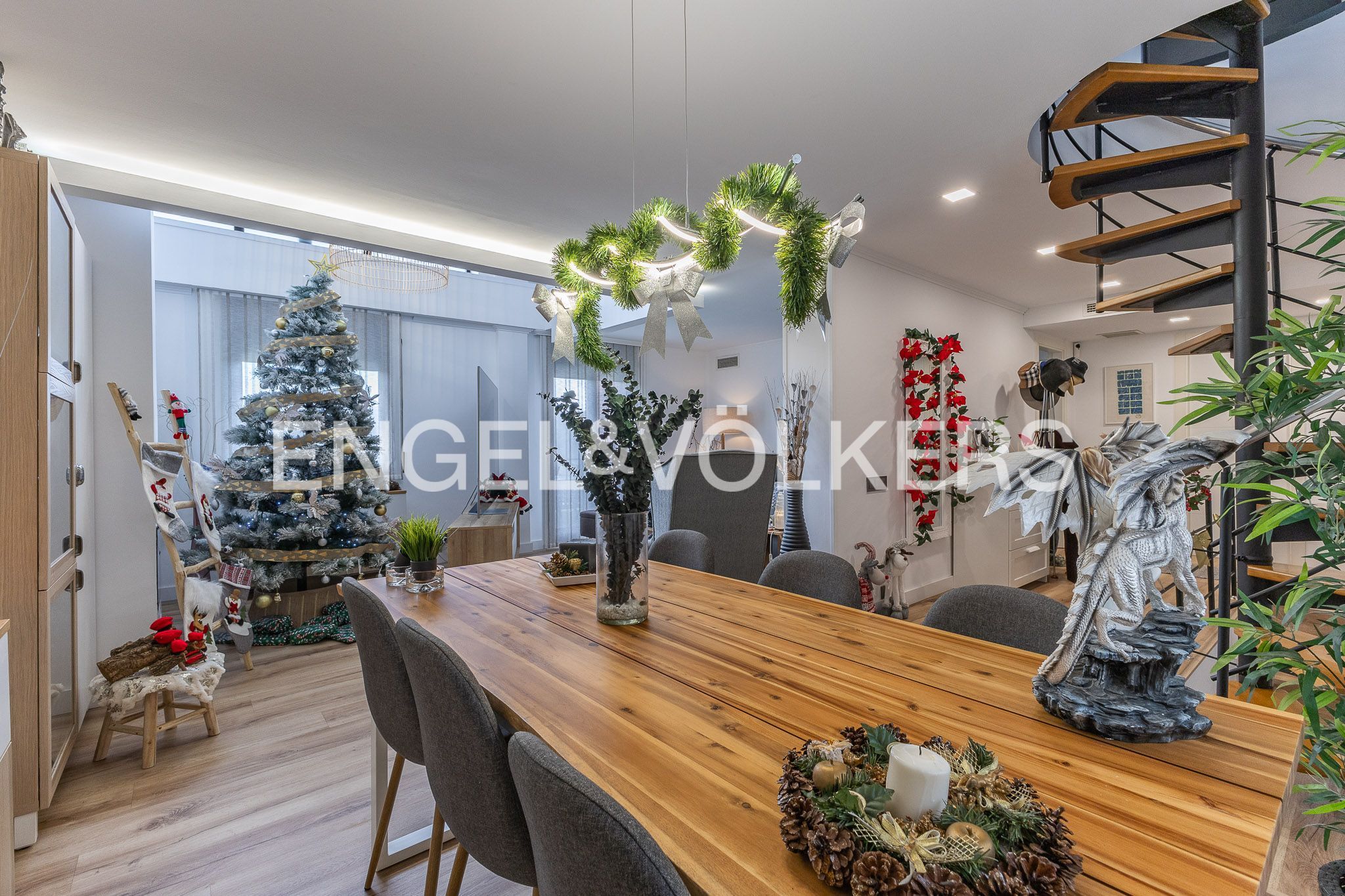 Menjador de Casa o xalet en venda en Cervelló amb Aire condicionat, Calefacció i Jardí privat