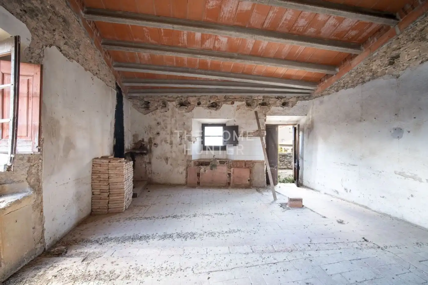 Houses for sale in Juià