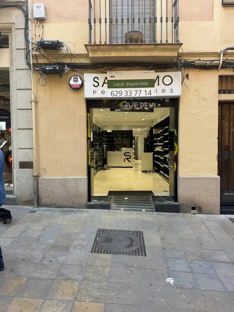 Local comercial en alquiler en Carrer MAJOR DE SARRIA 104, imagen 3