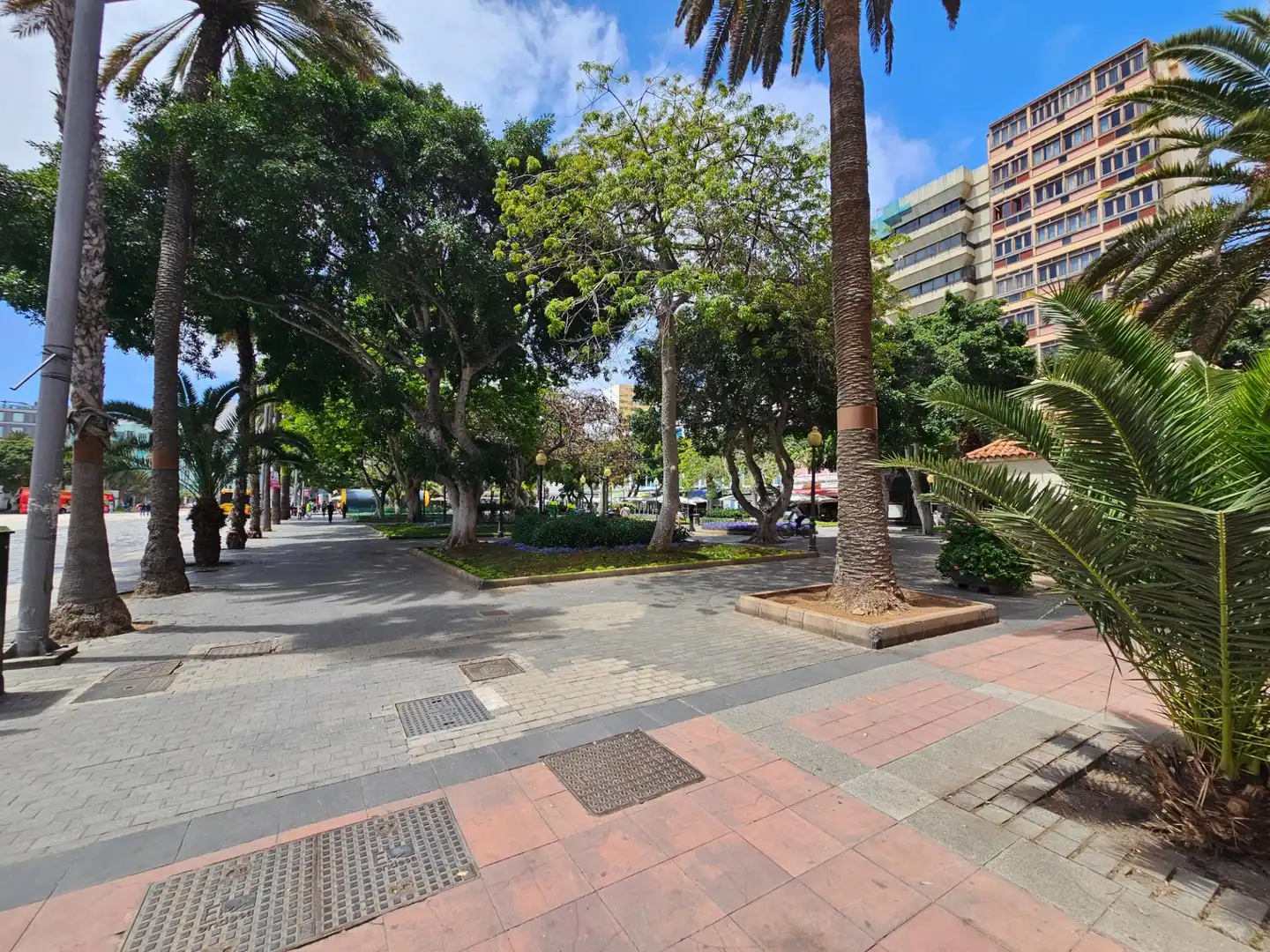 Vista exterior de Piso de alquiler en Las Palmas de Gran Canaria con Aire acondicionado, Parquet y Balcón