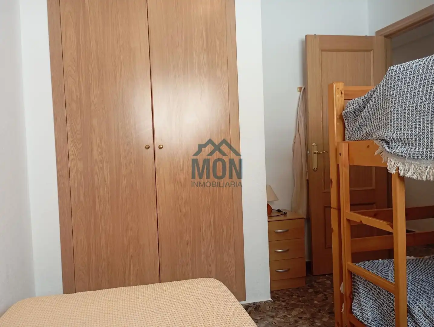 Dormitori de Pis en venda en Sagunto / Sagunt amb Aire condicionat, Calefacció i Terrassa