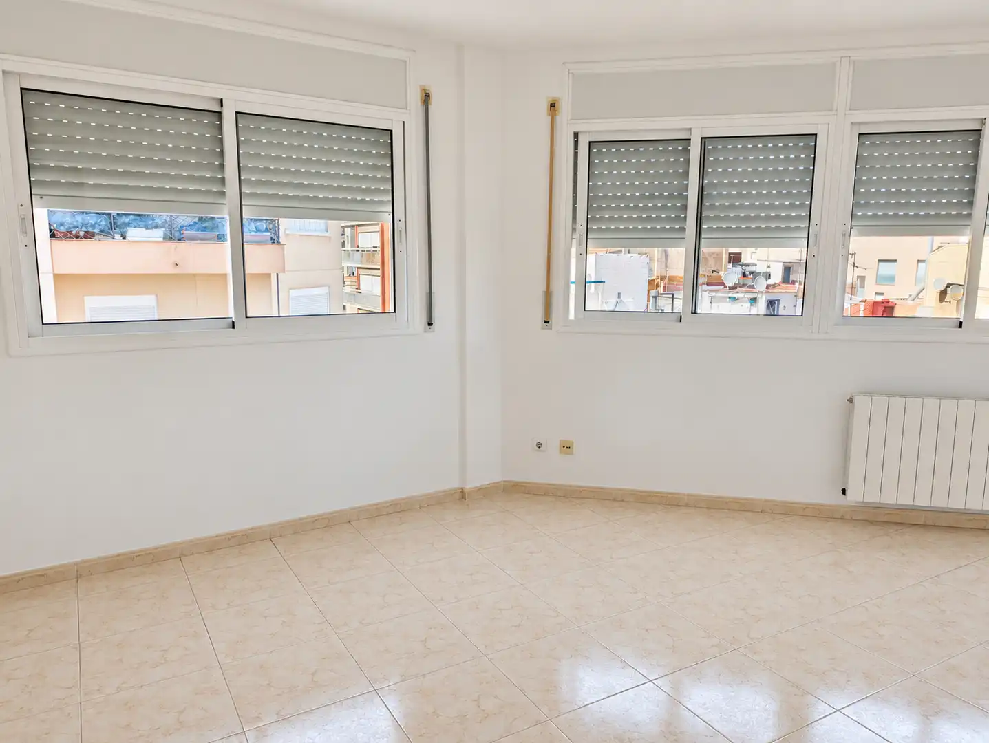 Bedroom of Flat for rent in Reus  with Heating, Oven and Balcony