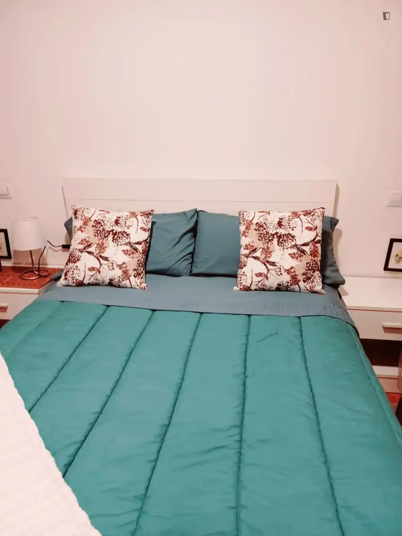 Habitación en Teatinos - Los Prados