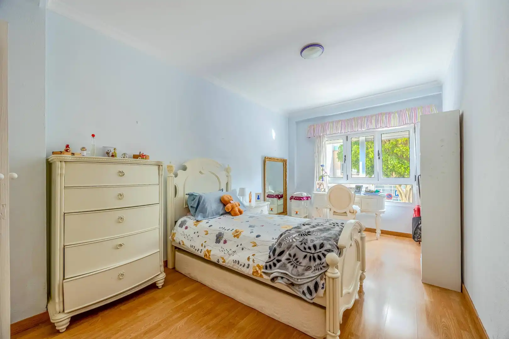 Bedroom of Flat for sale in Centro