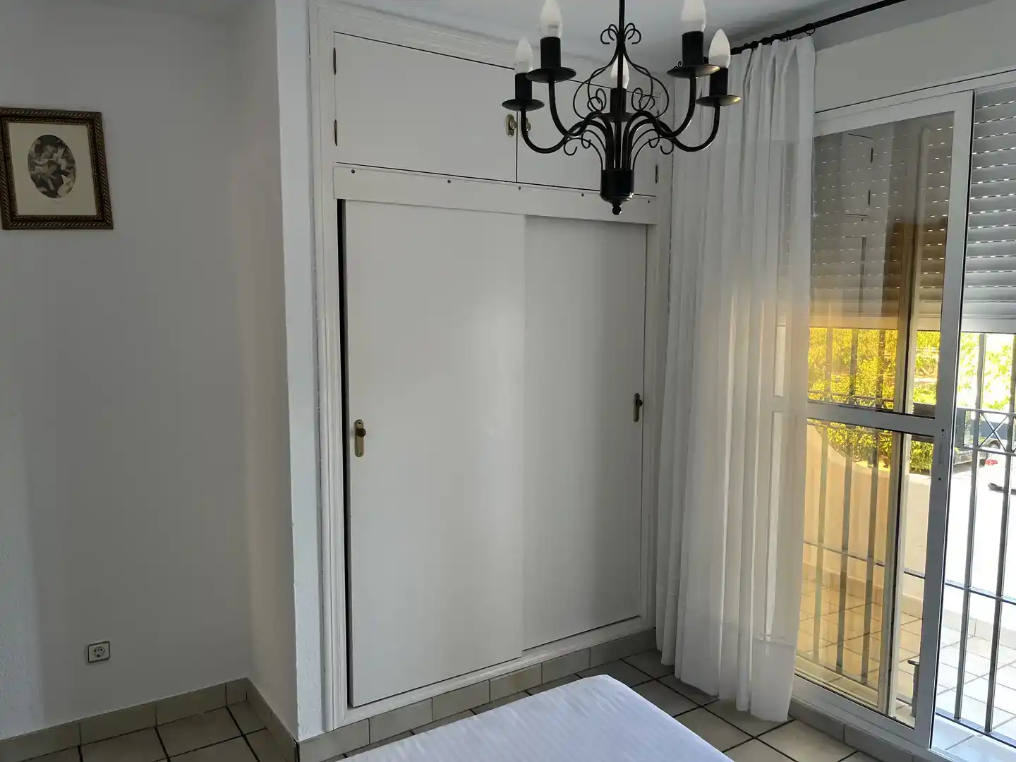 Habitación de Dúplex en venta en La Antilla con Balcón