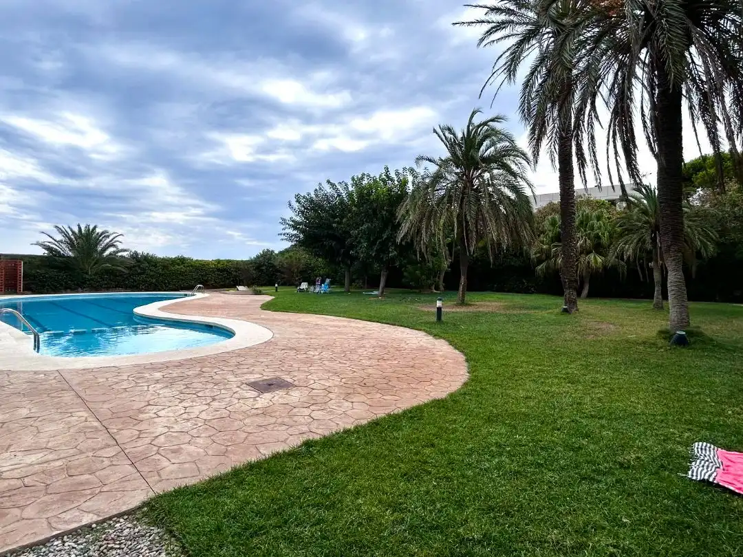Piso con piscina en alquiler en tellinaires 13