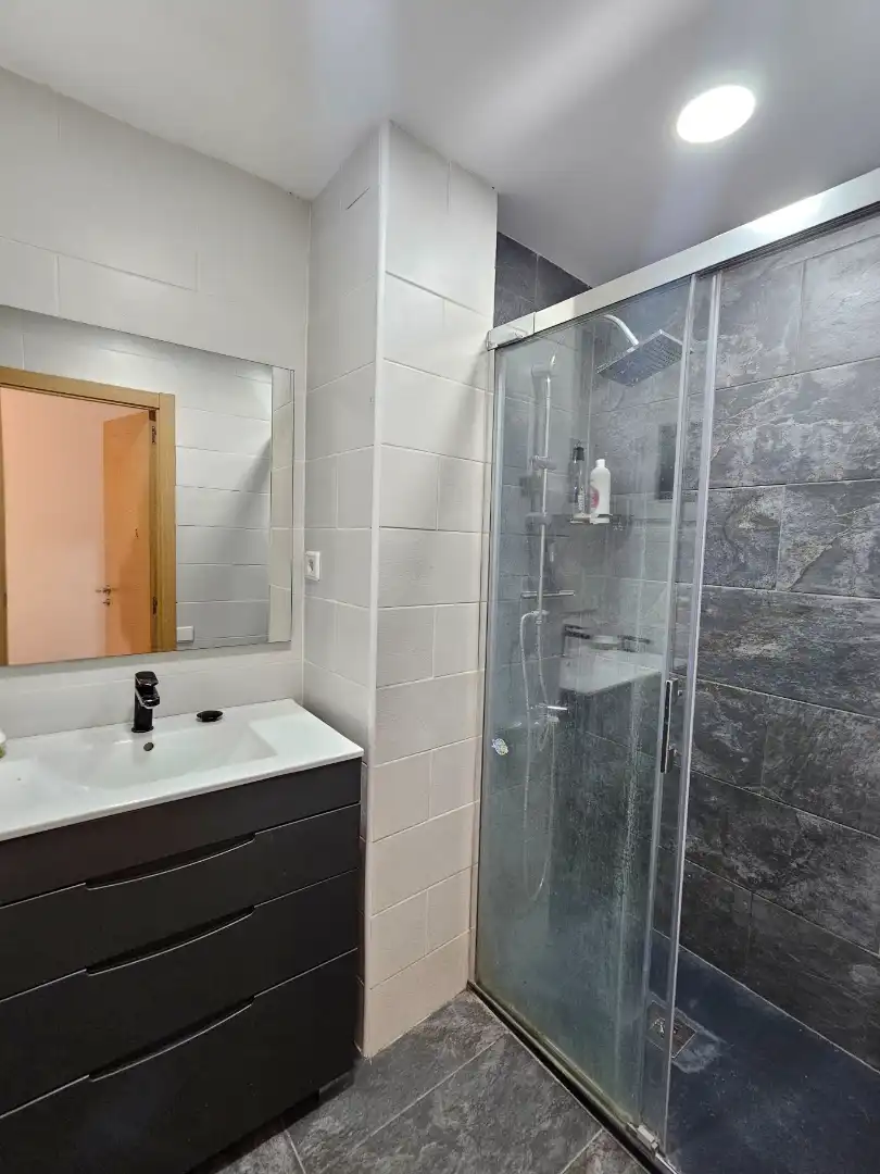 Baño de Piso en venta en Tarragona con Parquet y Horno