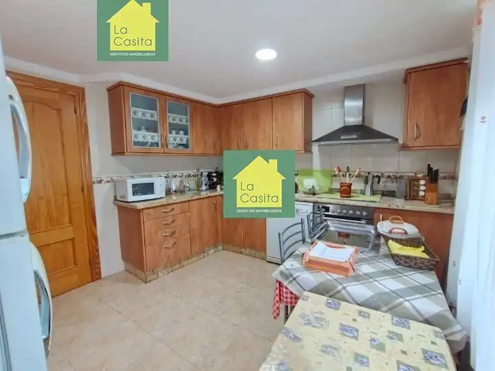 Cuina de Casa o xalet en venda en Albacete amb Aire condicionat, Jardí privat i Traster