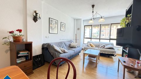 Foto 4 de Piso en venta en San Gabriel, Alicante / Alacant