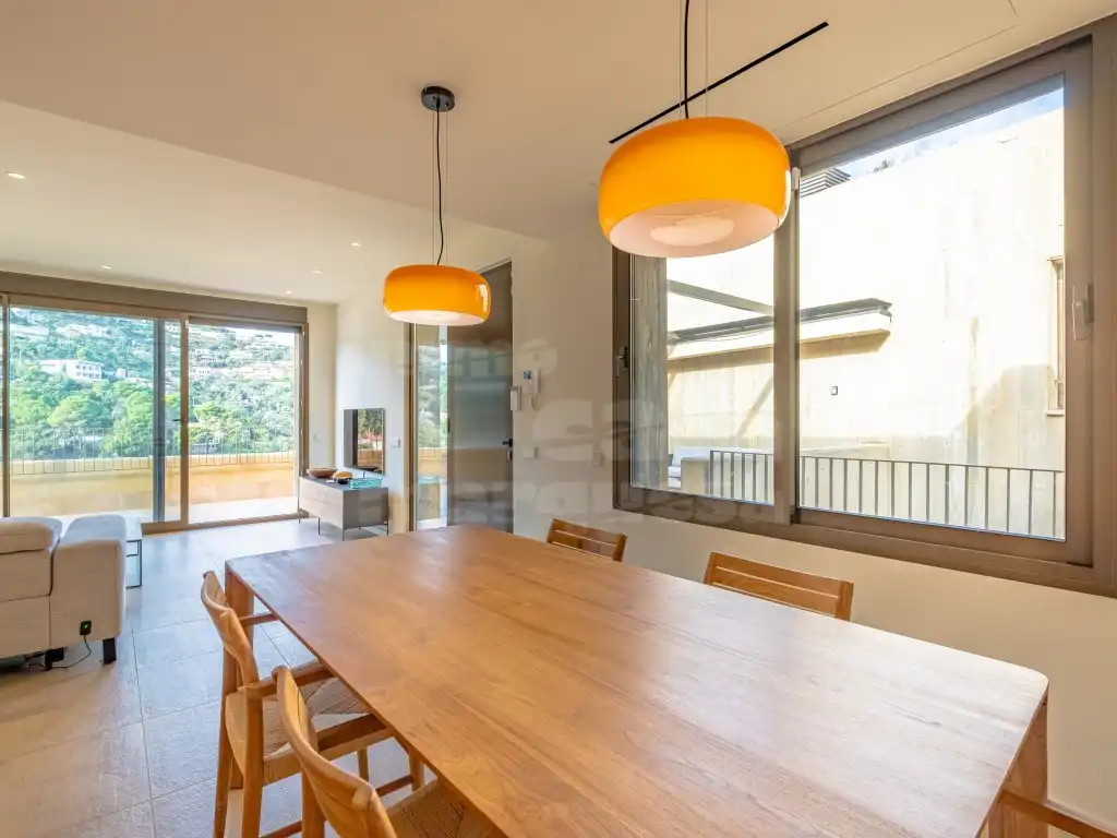 Comedor de Apartamento de alquiler en Begur