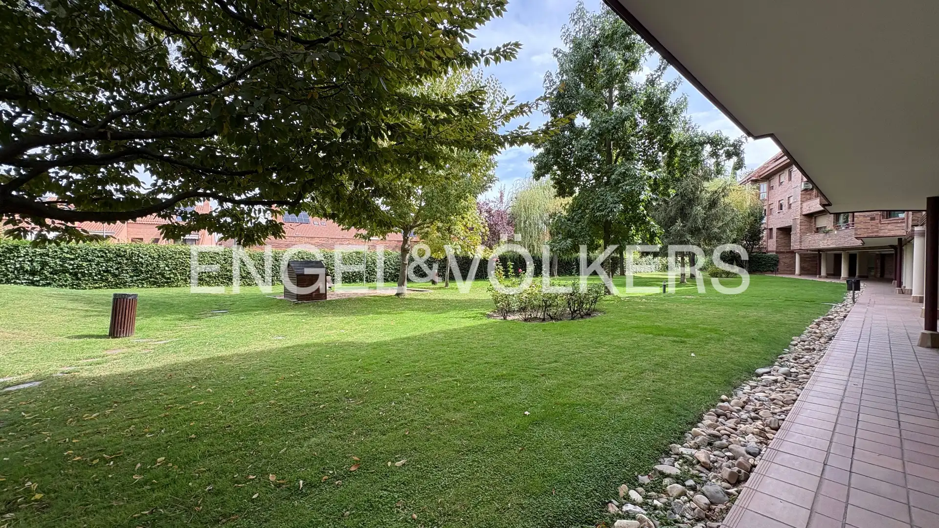 Flat with terrace to rent in Zona Carretera del Plantío, imagen 11
