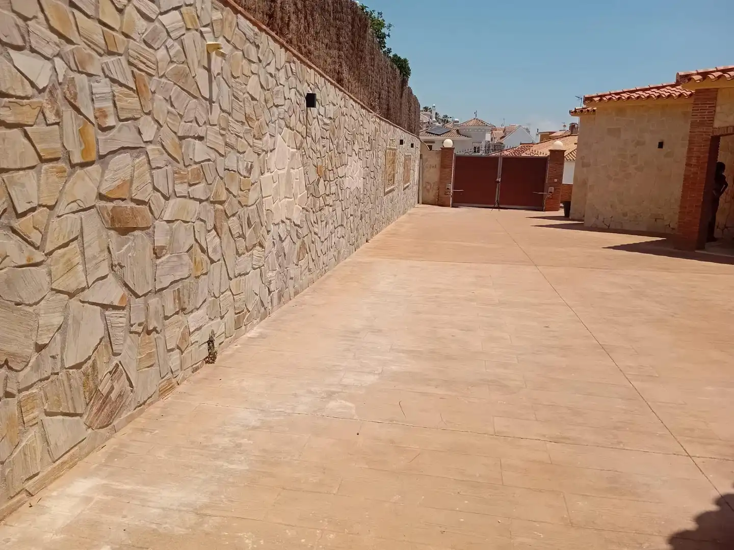 Terrassa de Casa o xalet en venda en Benalmádena amb Aire condicionat, Jardí privat i Terrassa