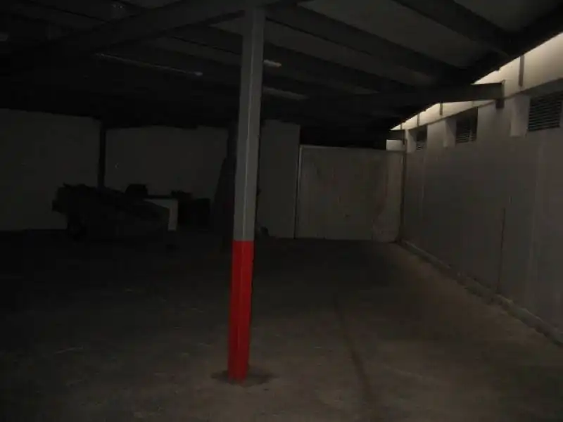 Local comercial en venda a Centro, imagen 4