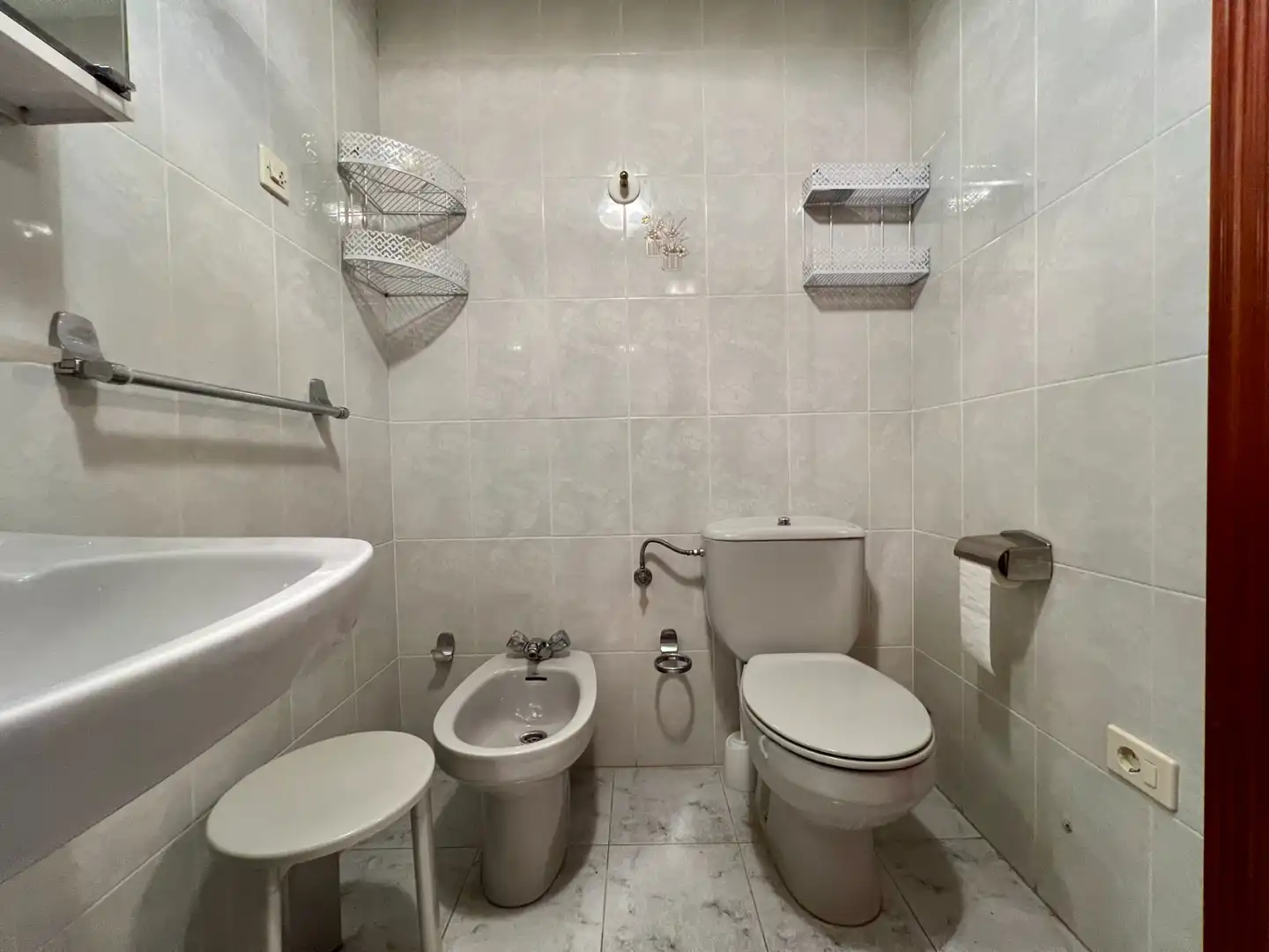 Baño de Apartamento en venta en Fiscal con Calefacción, Terraza y Trastero