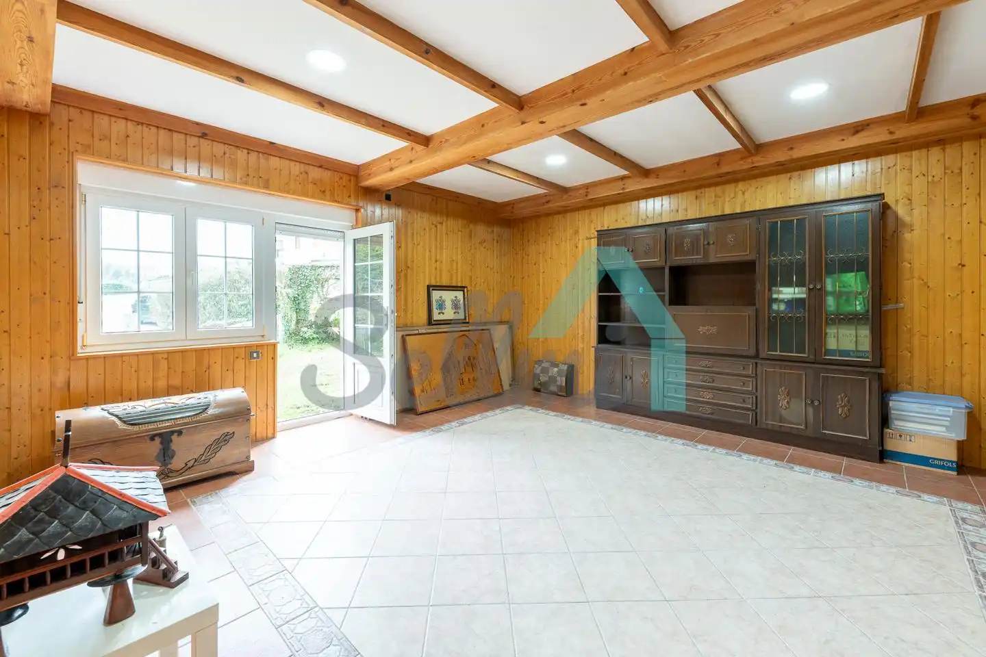 Casa adosada en venta en El Franco  con Calefacción, Jardín privado y Parquet