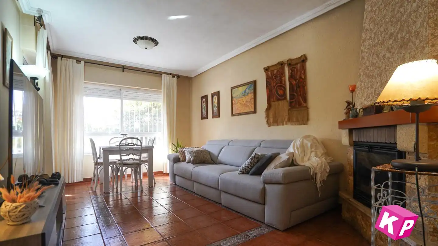 Bungalow con piscina en venta en Calle Logroño, imagen 22