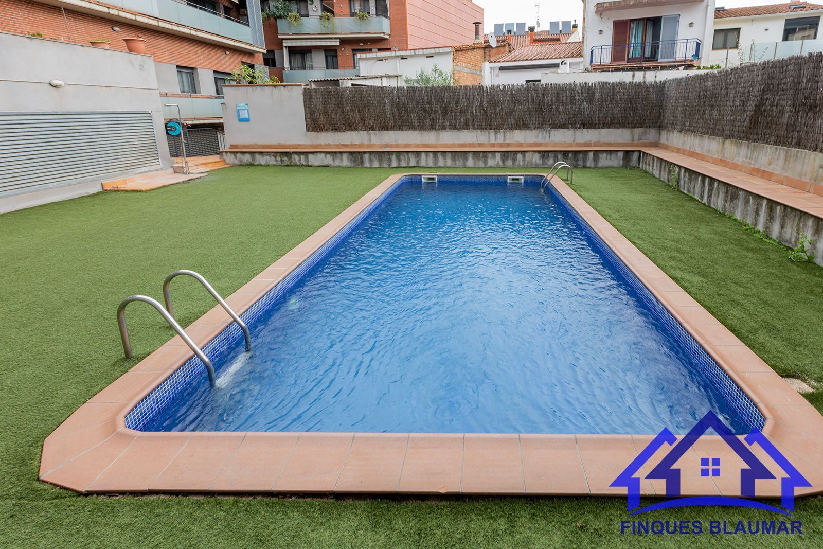 Piscina de Pis en venda en Arenys de Munt amb Aire condicionat i Piscina comunitària