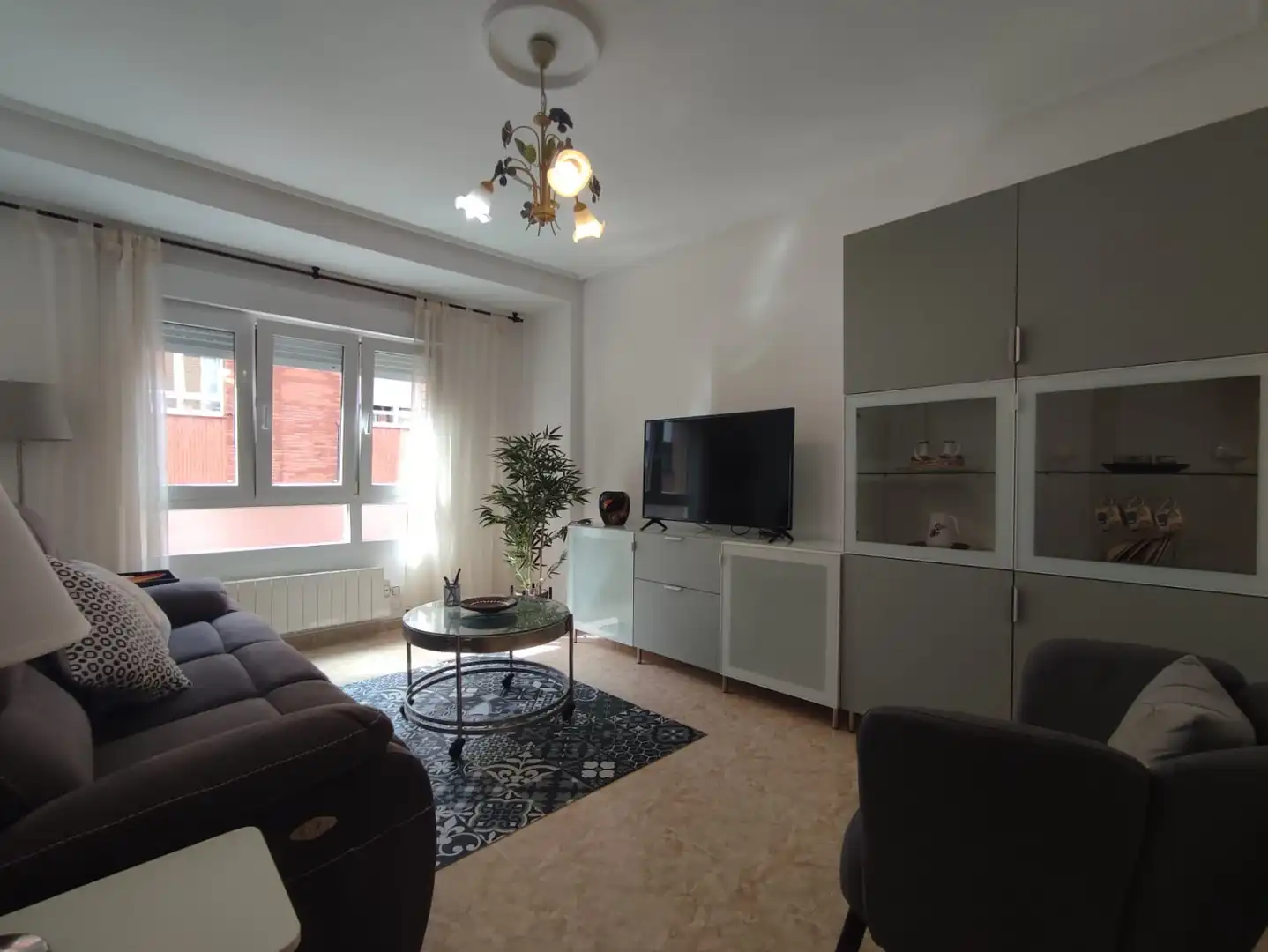 Wohnzimmer von Wohnung zur Miete in Gijón  mit Heizung und Möbliert