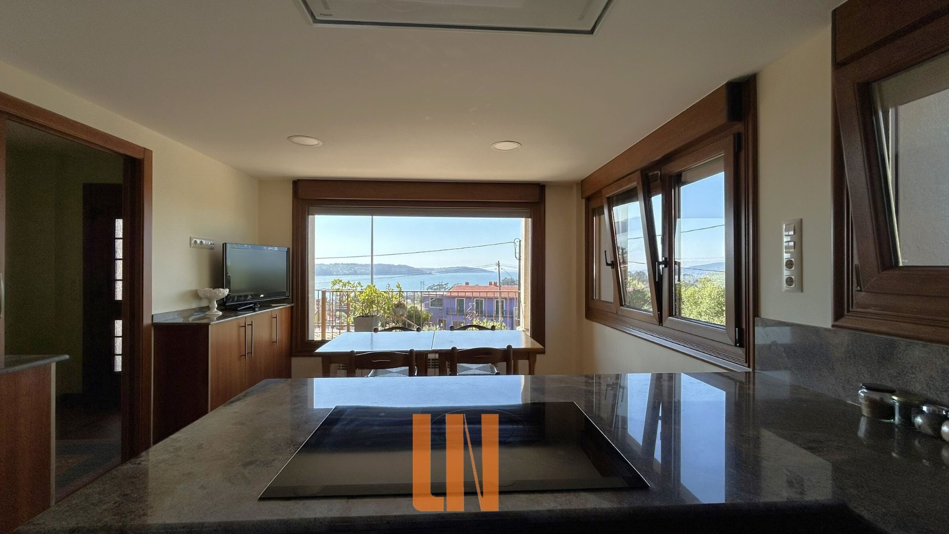 Cocina de Casa o chalet en venta en Miño con Calefacción, Jardín privado y Parquet