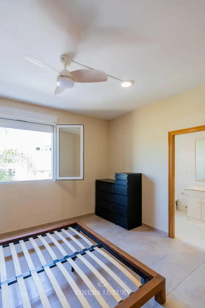 Habitación de Casa o chalet de alquiler en Puçol con Calefacción, Jardín privado y Terraza