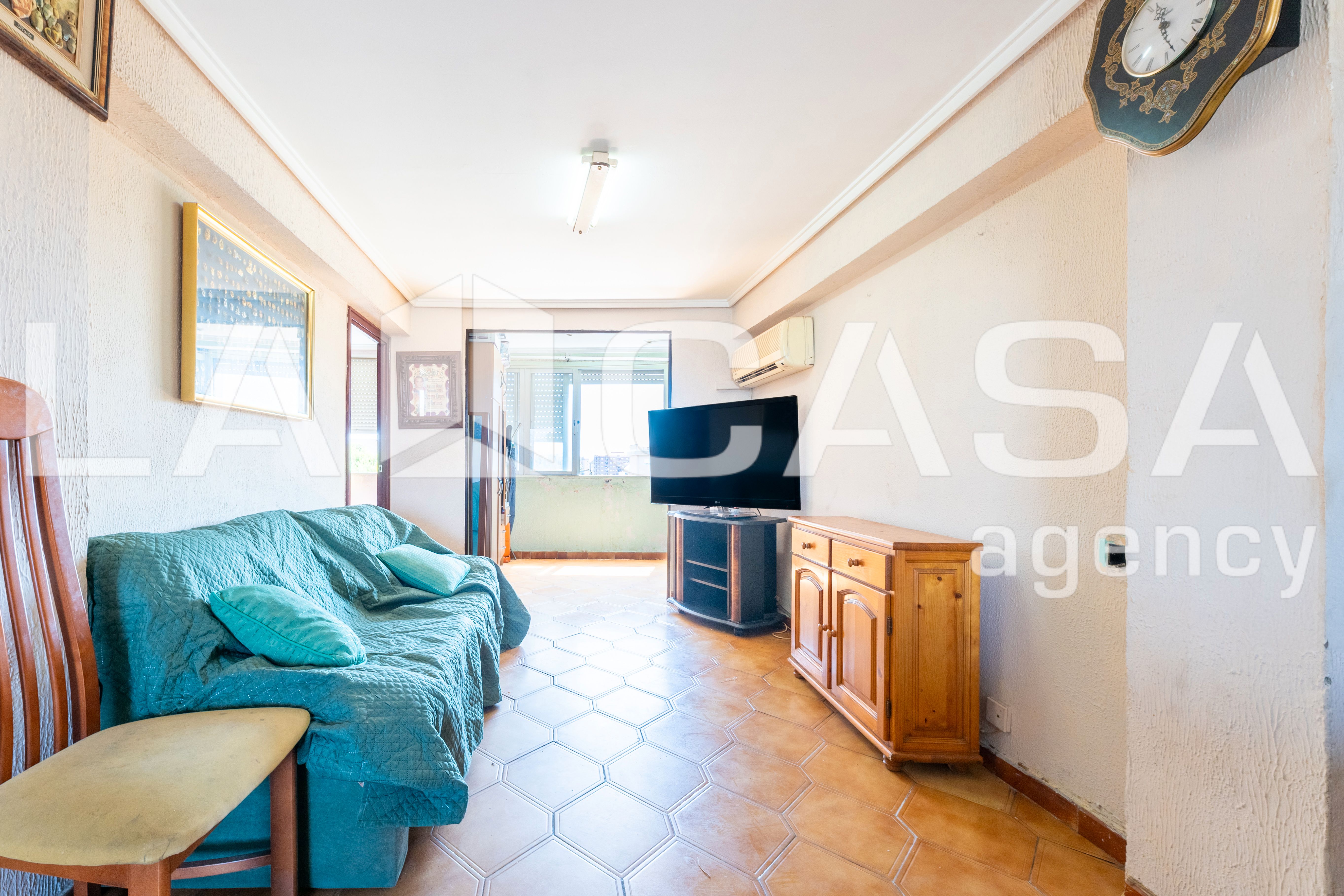 Flat for sale in  Valencia Capital