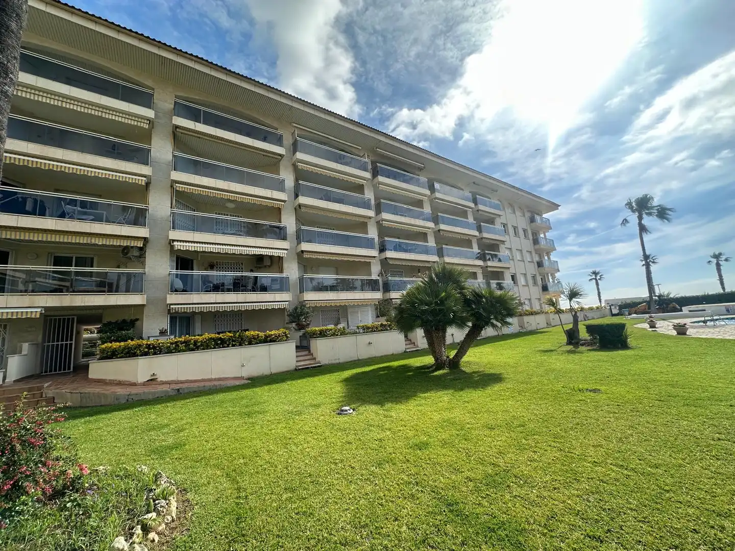 Exterior view of Flat for sale in Mont-roig del Camp  with Air Conditioner, Terrace and Furnished