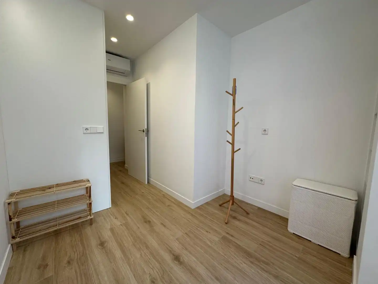 Flat with lift to rent in Avenida GENERAL PRIMO RIVERA, imagen 14