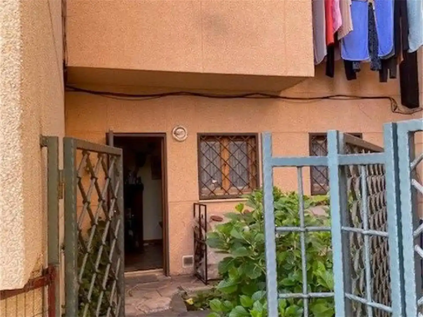 Vista exterior de Piso en venta en Lardero con Aire acondicionado, Jardín privado y Parquet