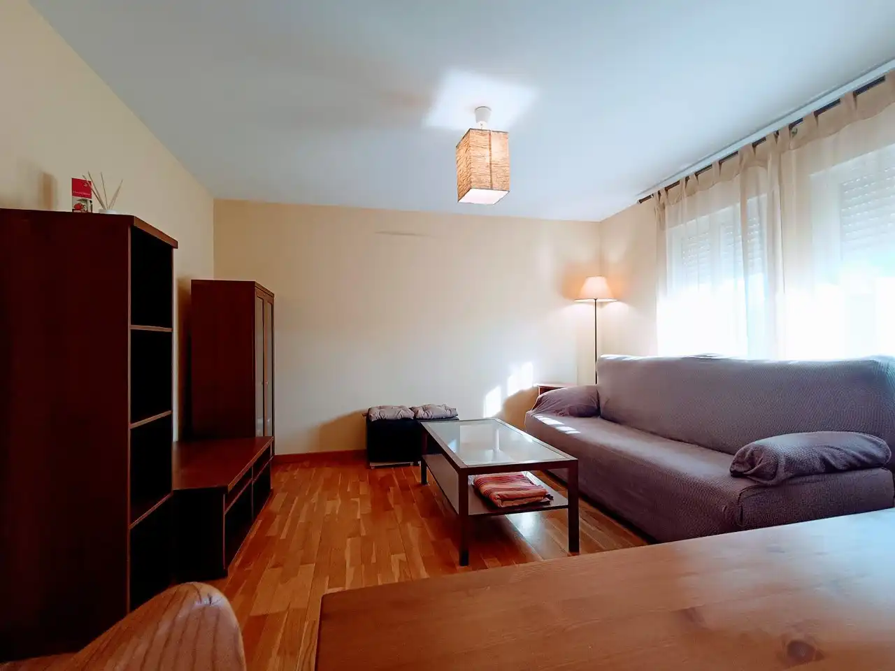 Sala de estar de Piso de alquiler en Madrid con Aire acondicionado, Calefacción y Amueblado