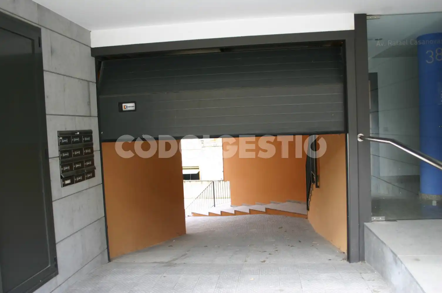 Parcheggio in vendita a Rafael Casanova, 38
