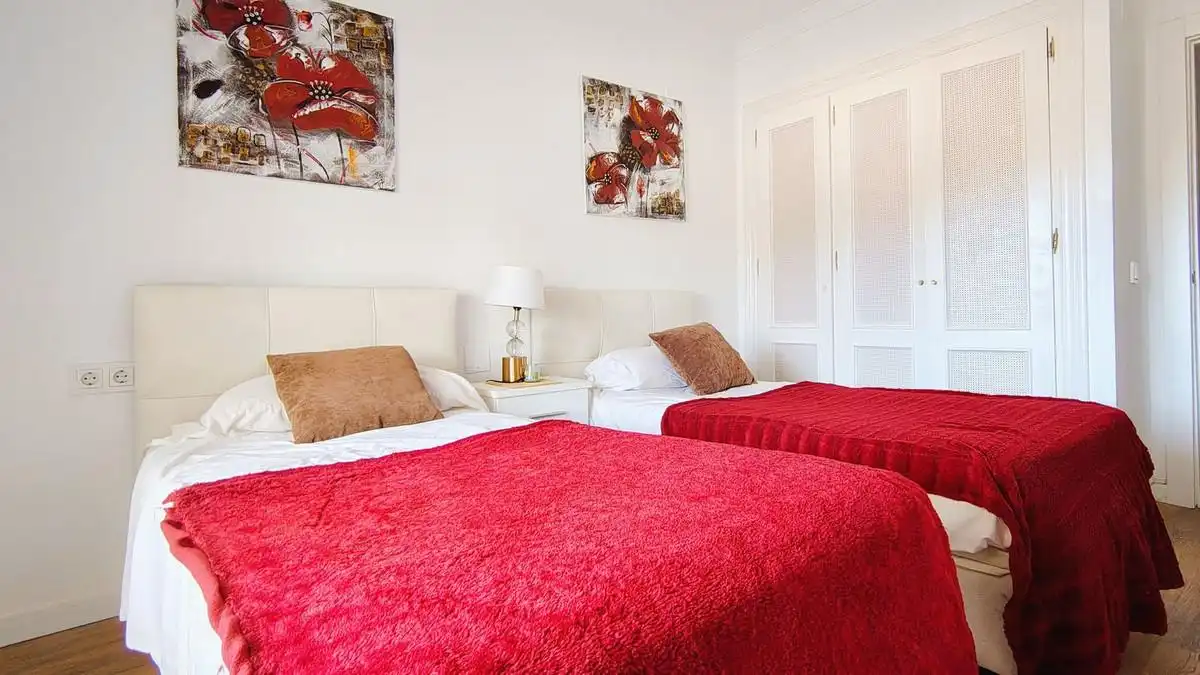 Apartamento con piscina en venta en Calle HERROJO EL 2, imagen 22