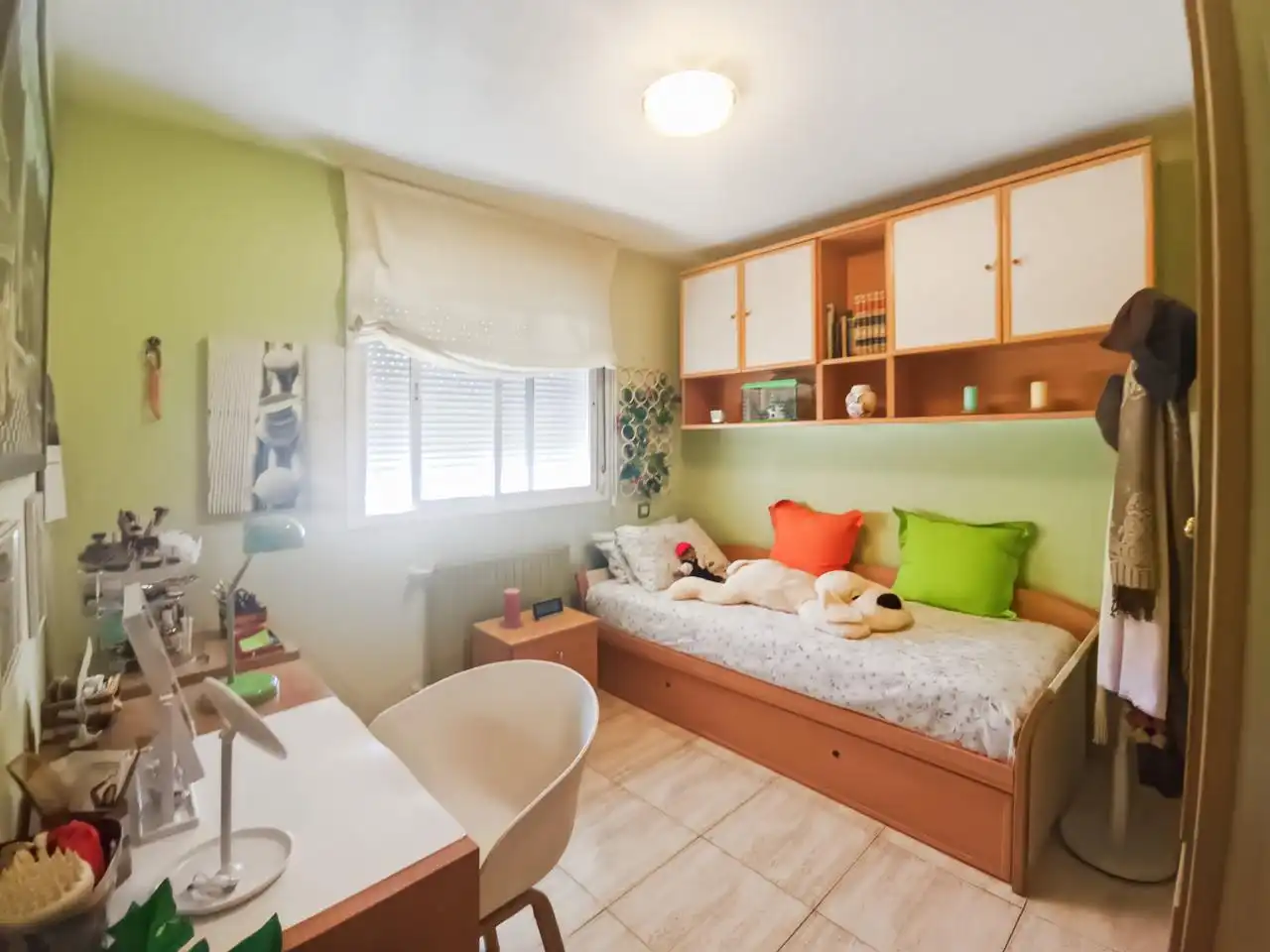 Habitación de Casa adosada en venta en Rivas-Vaciamadrid con Aire acondicionado, Calefacción y Jardín privado