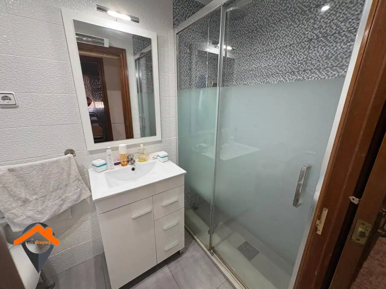 Flat for sale in Plaza Llívia, La Roureda