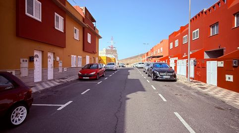 Foto 2 de Casa adosada en venda a Agüimes - Temisas, Agüimes