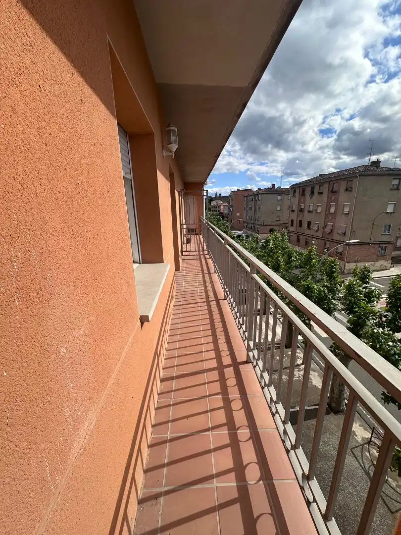 Terraza de Piso en venta en Alfaro con Calefacción y Balcón