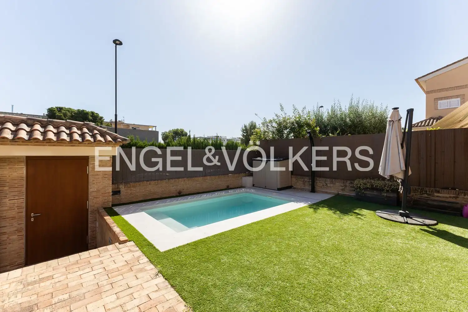 Piscina de Casa o xalet de lloguer en Torrent amb Aire condicionat, Calefacció i Jardí privat